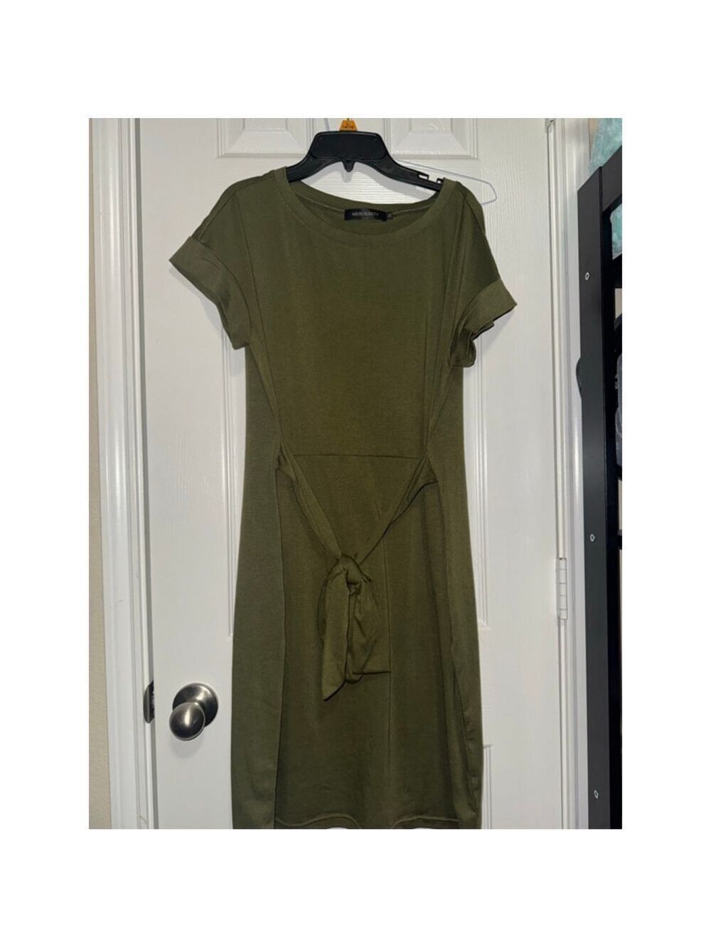 Women's MEROKEETY Olive Green Short Sleeve Tie-Waist Dress M
